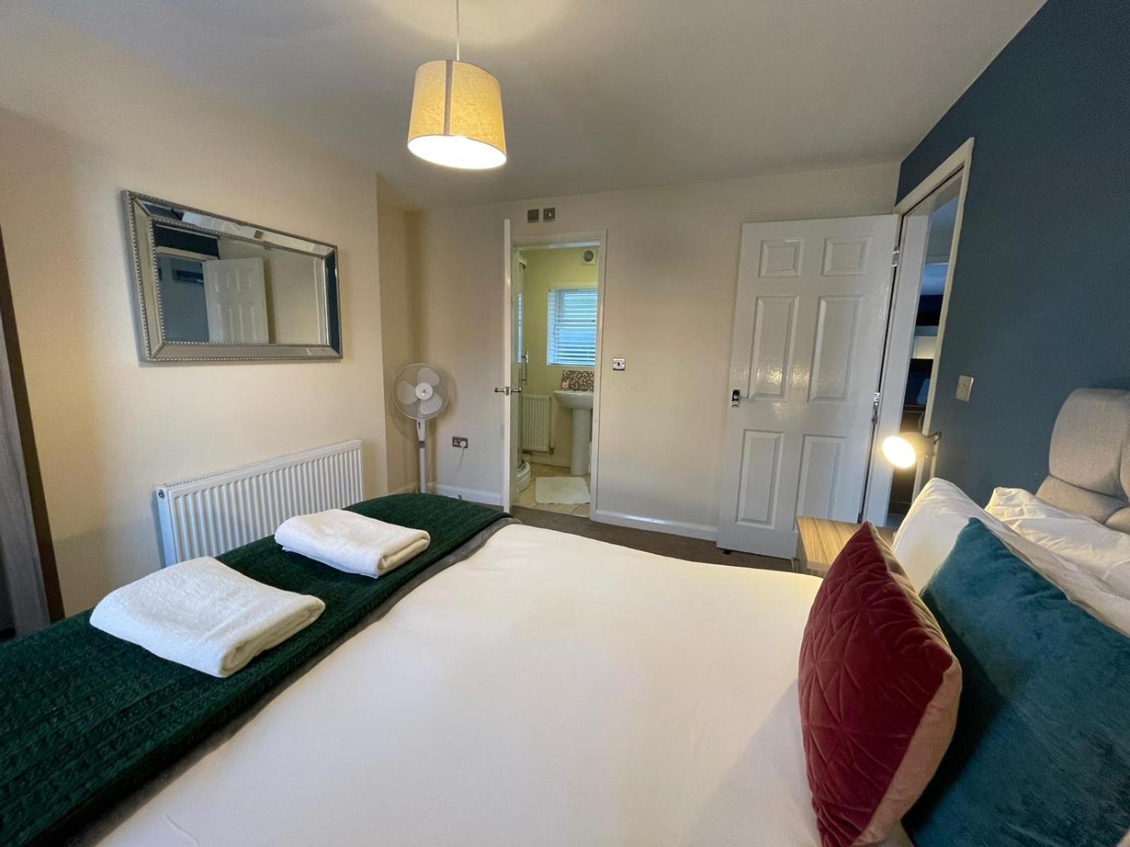 Barroon Castle Apartments, Near Airport, Free Parking, By Derbnb Castle Donington Extérieur photo